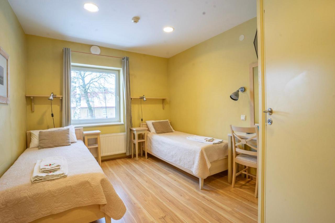 Kongo Hotel Haapsalu Eksteriør bilde