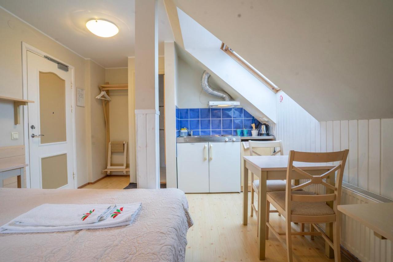 Kongo Hotel Haapsalu Eksteriør bilde