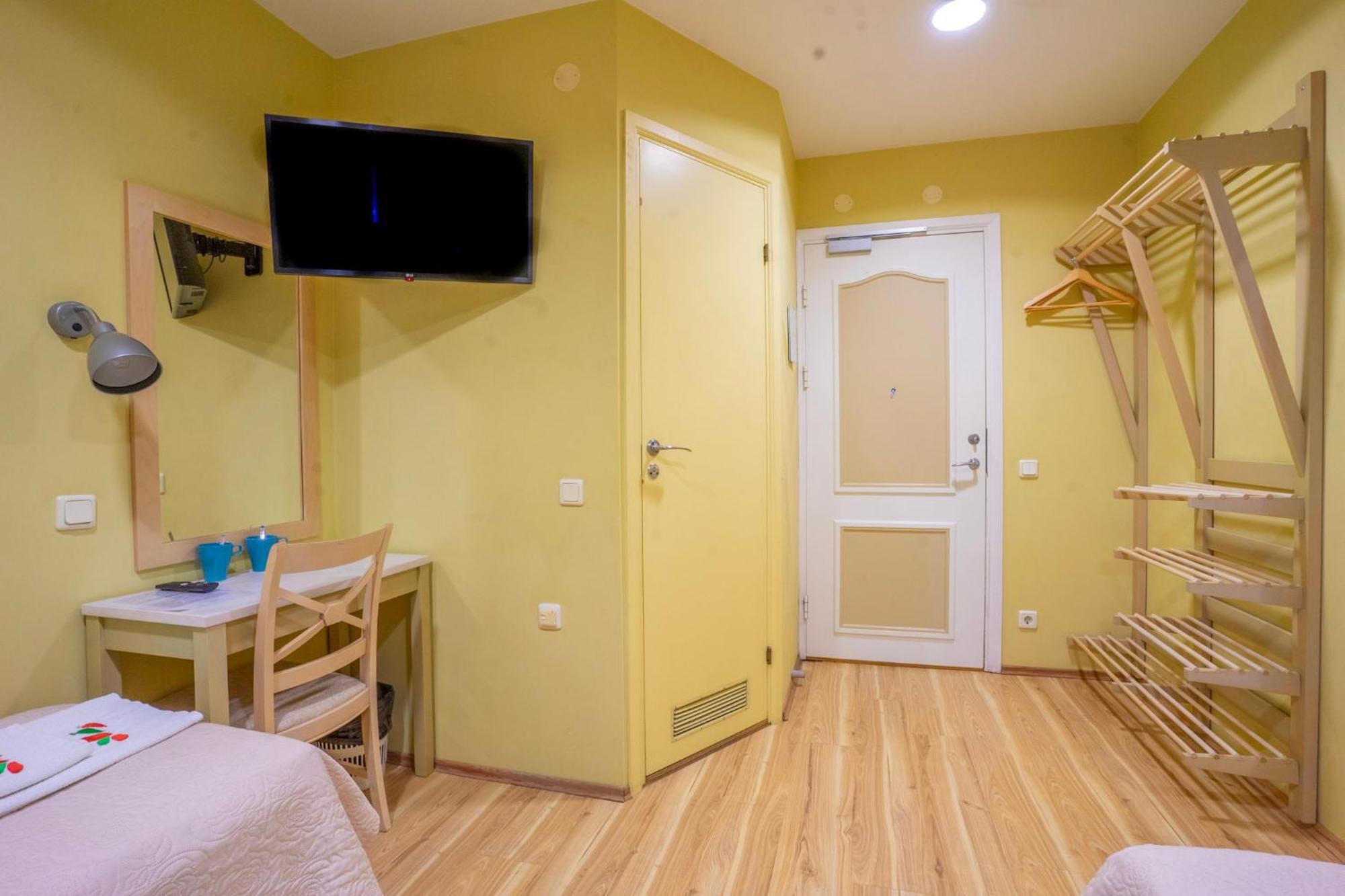 Kongo Hotel Haapsalu Eksteriør bilde