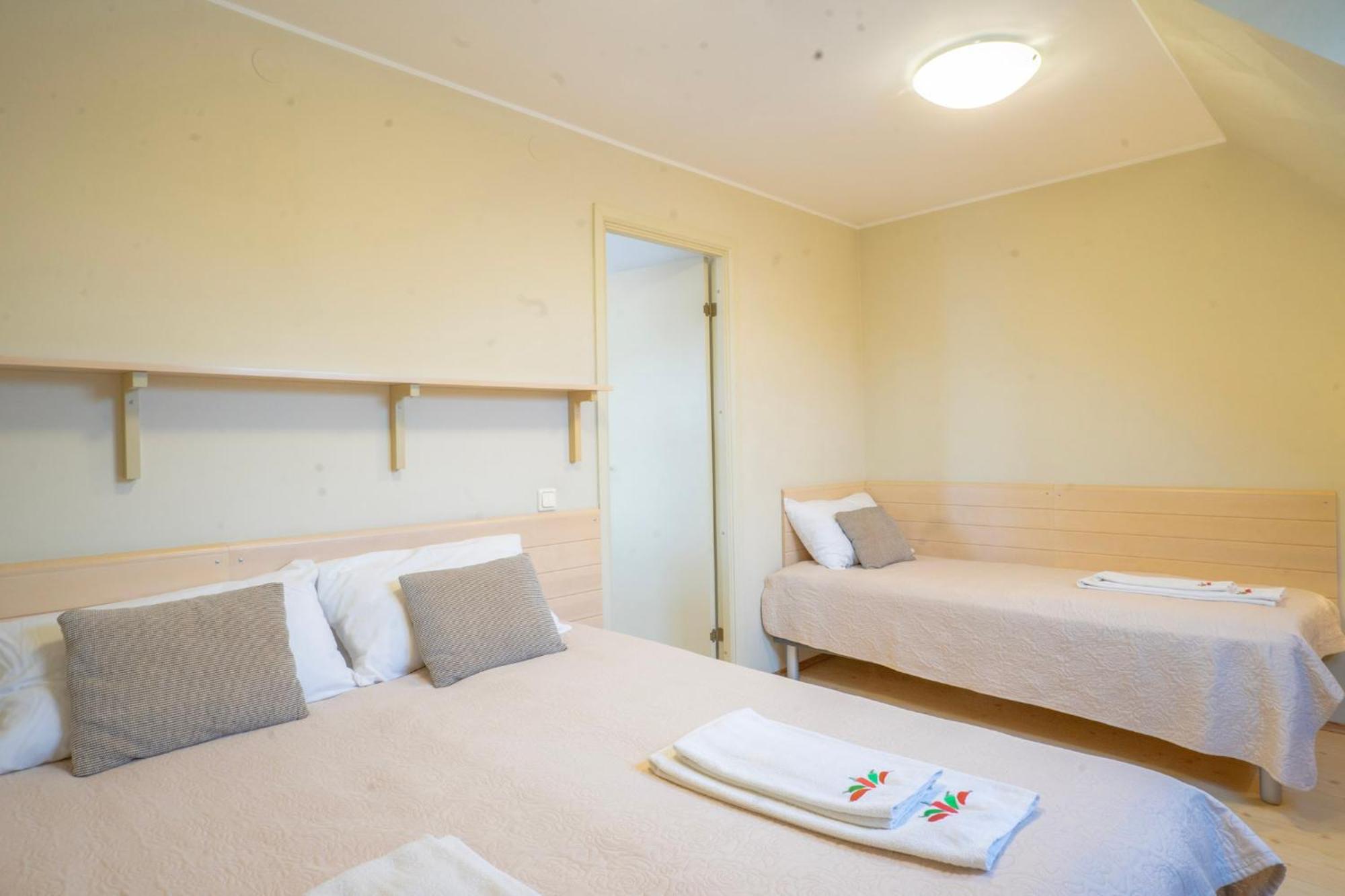 Kongo Hotel Haapsalu Eksteriør bilde