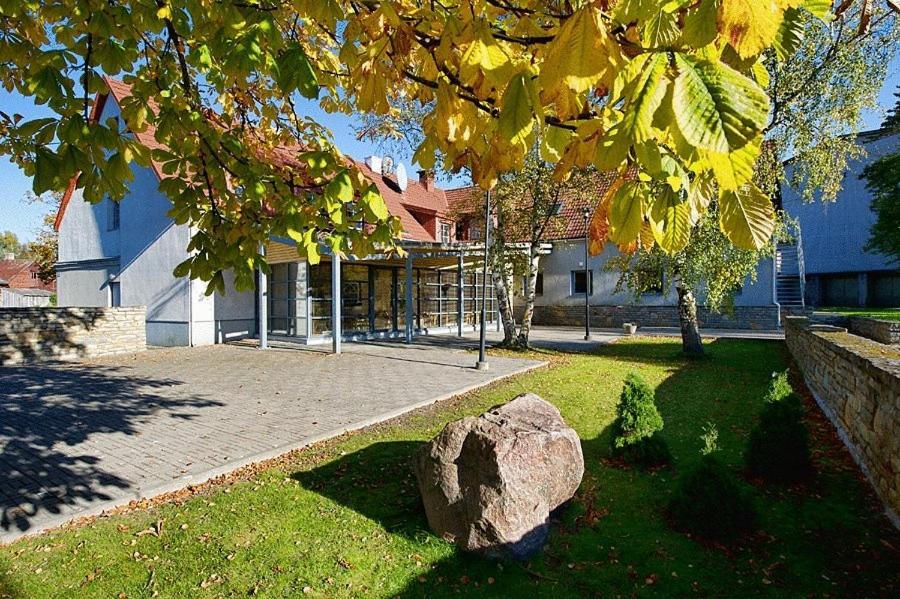 Kongo Hotel Haapsalu Eksteriør bilde
